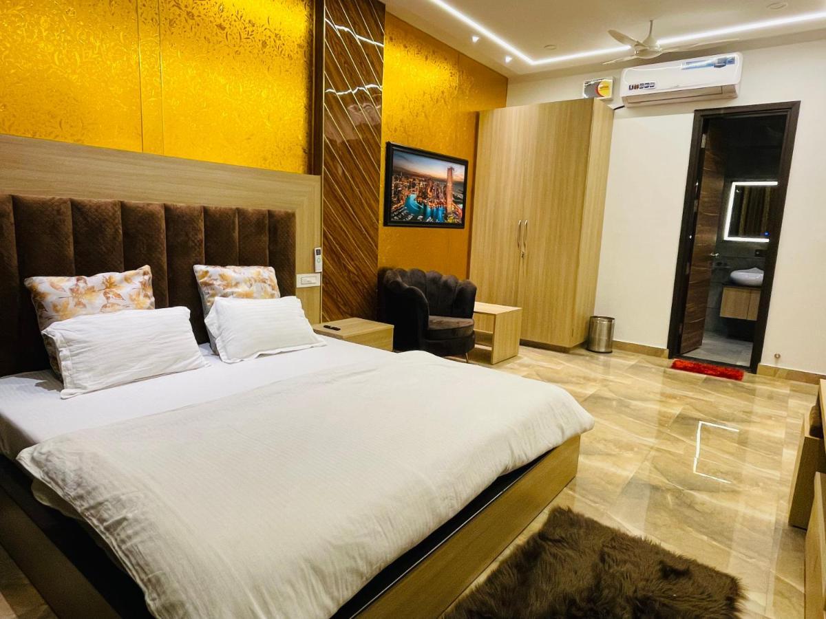 Holidayvilla & Suites Amritsar- Green Avenue Exteriör bild