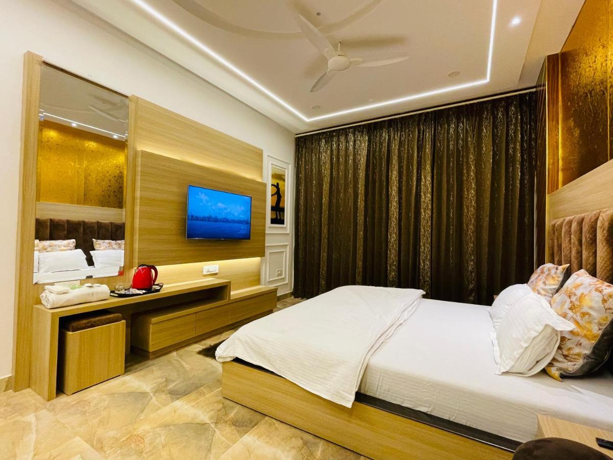 Holidayvilla & Suites Amritsar- Green Avenue Exteriör bild