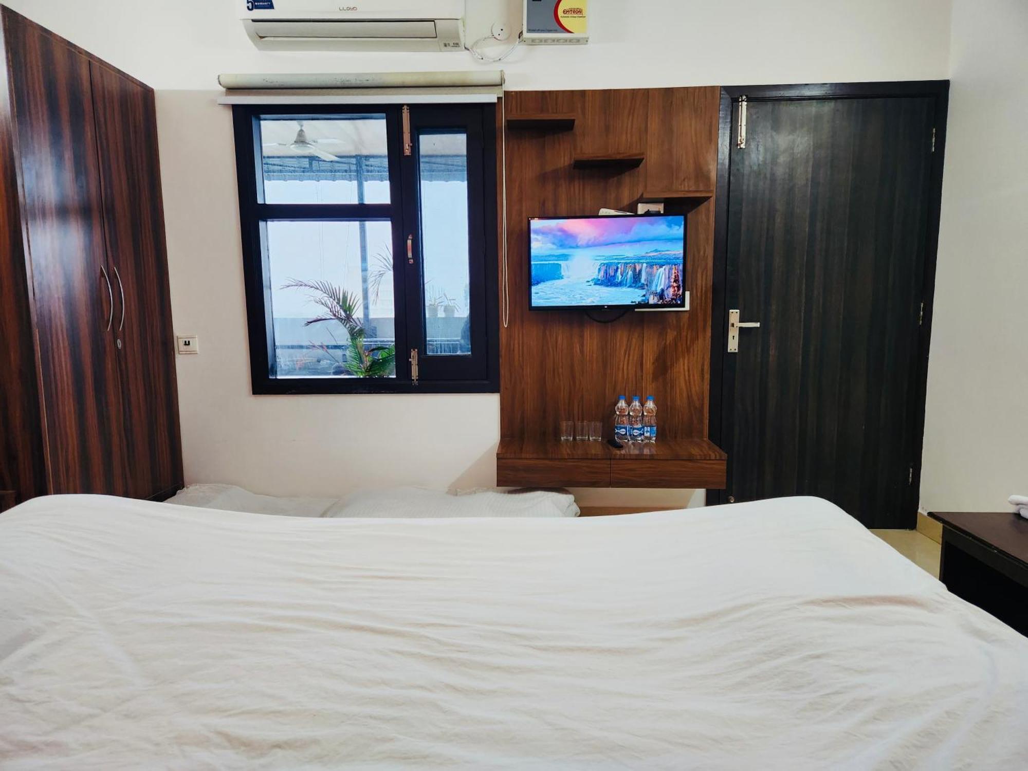 Holidayvilla & Suites Amritsar- Green Avenue Exteriör bild