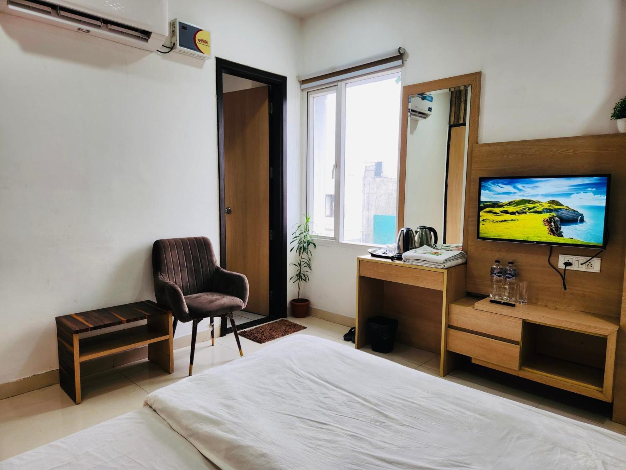 Holidayvilla & Suites Amritsar- Green Avenue Exteriör bild
