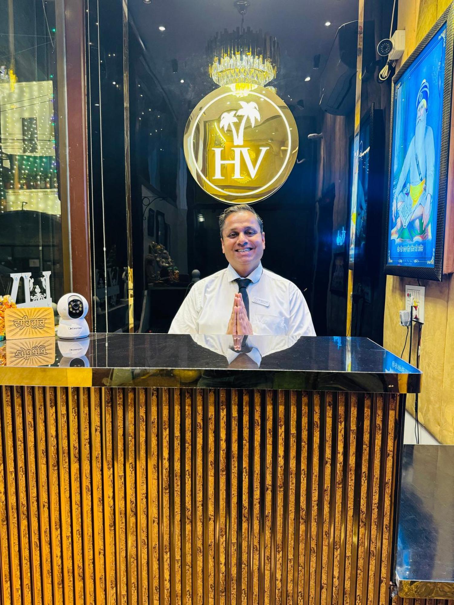 Holidayvilla & Suites Amritsar- Green Avenue Exteriör bild