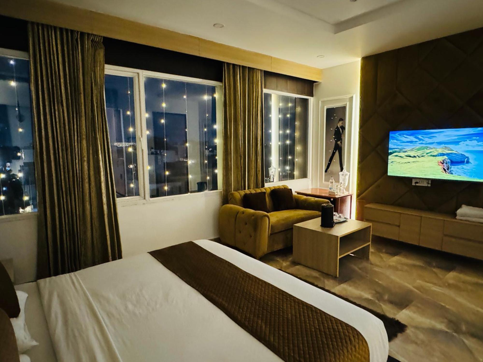 Holidayvilla & Suites Amritsar- Green Avenue Exteriör bild